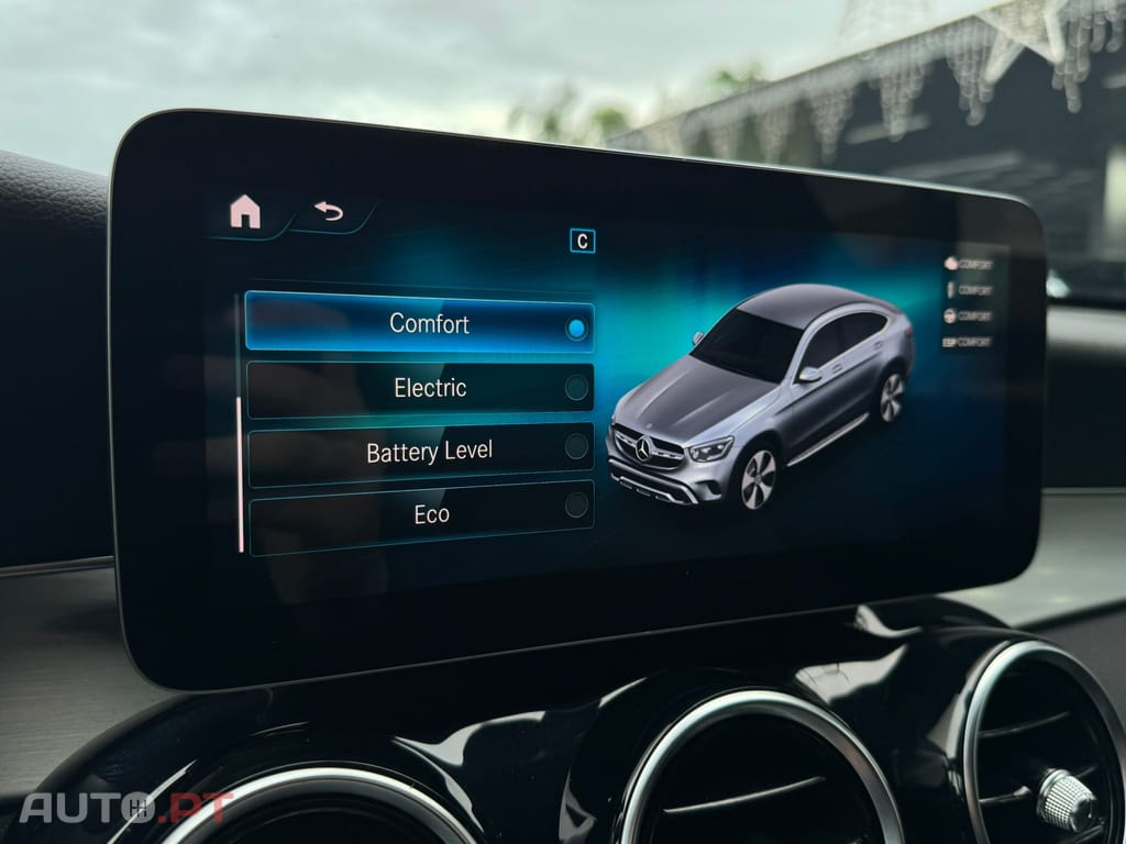 Mercedes-Benz GLC 300 de Coupé 4Matic