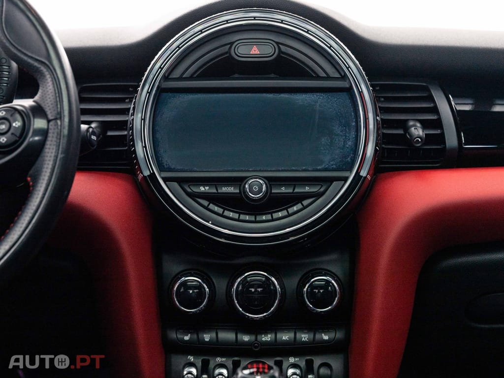 MINI Cooper John Cooper Works