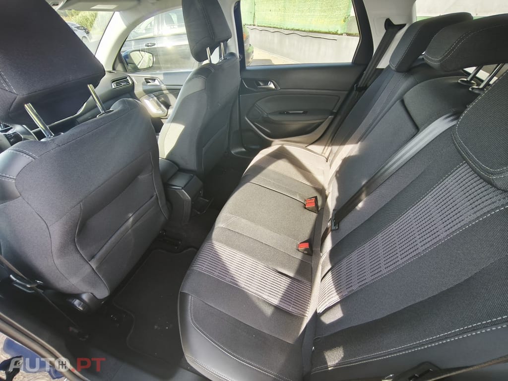 Peugeot 308 1.5 BlueHDi Allure