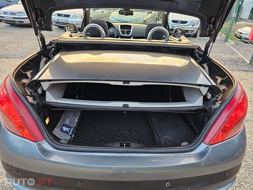 Peugeot 207 CC 1.6 HDi FAP Sport