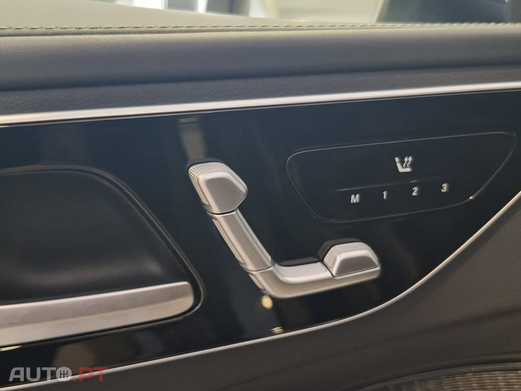 Mercedes-Benz C 300 e 9G-TRONIC AMG Line Advanced