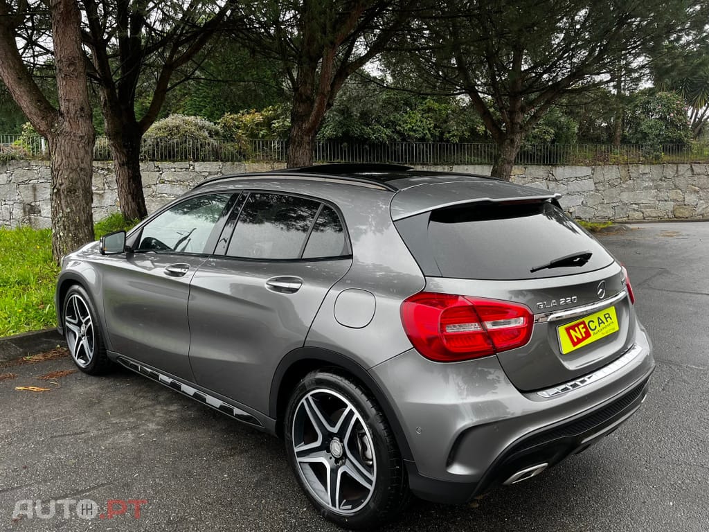 Mercedes-Benz GLA 220 Automático