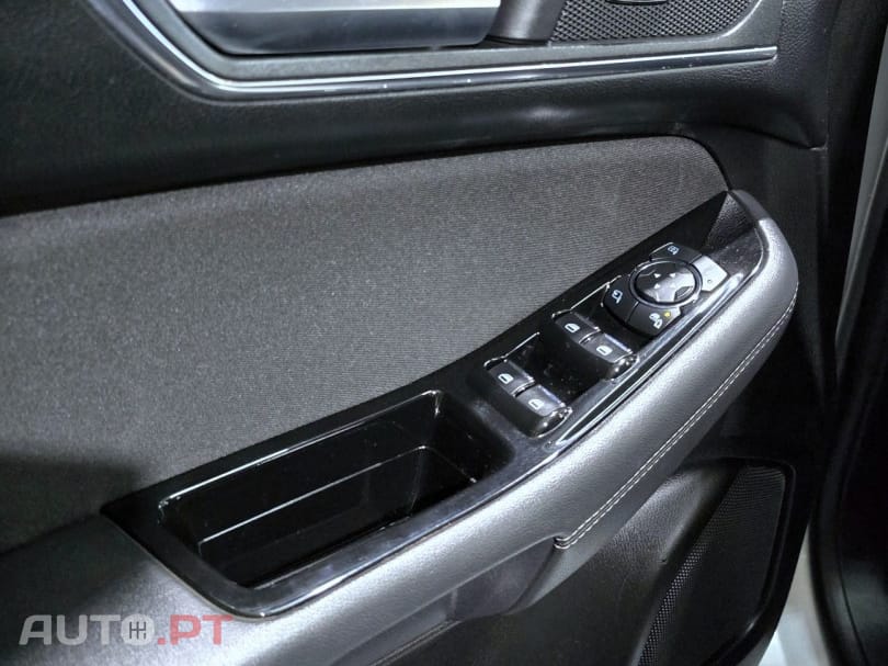 Ford S-Max 2.0 TDCi Titanium