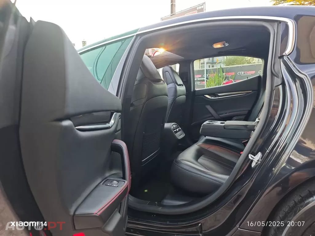Maserati Ghibli 3.0 V6 GranLusso