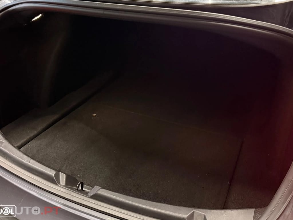 Tesla Model 3 Long Range Tração Integral