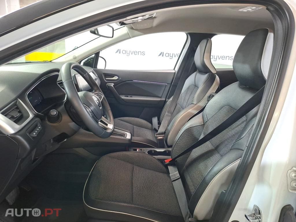 Renault Captur 1.6 E-Tech Plug-In Intens