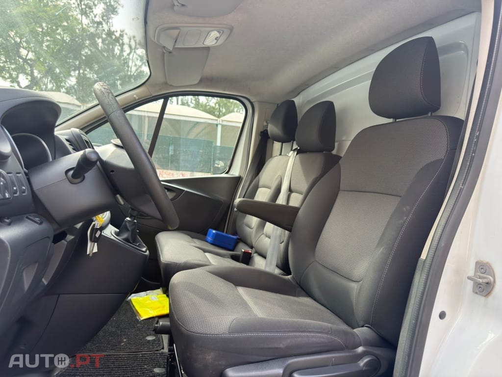 Renault Trafic 2.0 dCi L2H2 1.2T115