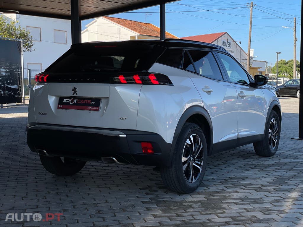 Peugeot 2008 1.2 PureTech GT