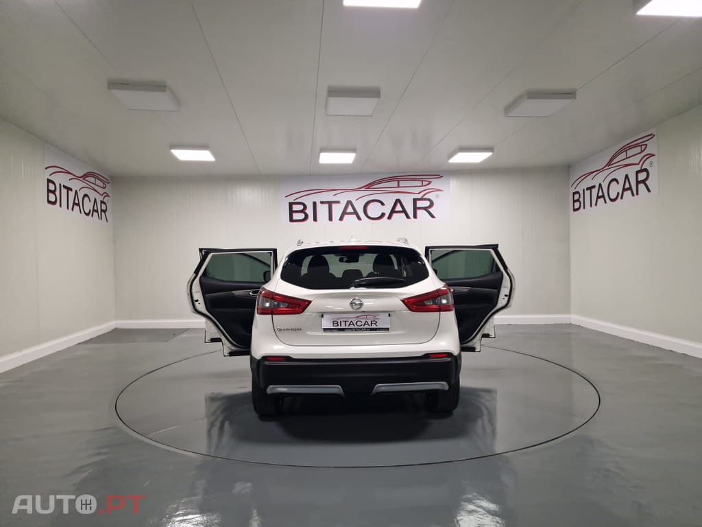 Nissan Qashqai 1.5 dCi N-Connecta
