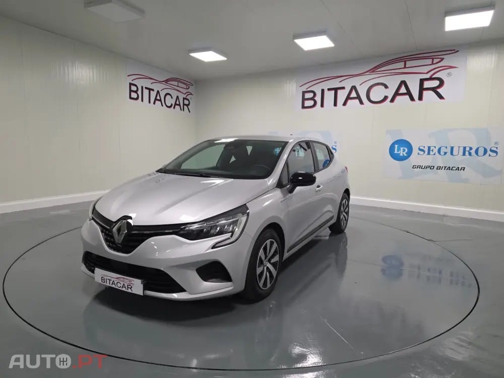 Renault Clio 1.0 TCe Evolution — fotografia 13
