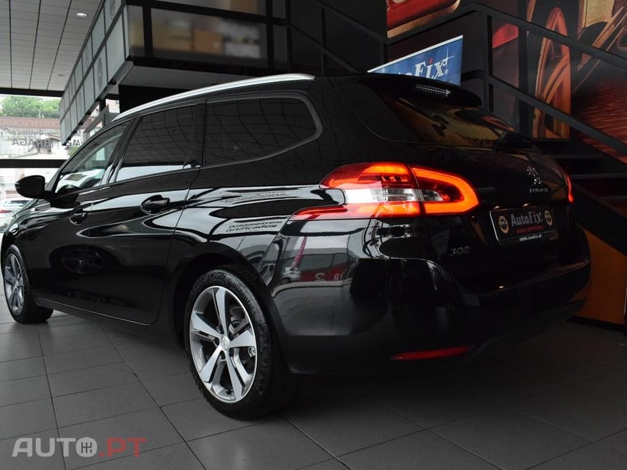 Peugeot 308 1.6 e-HDi Allure J17