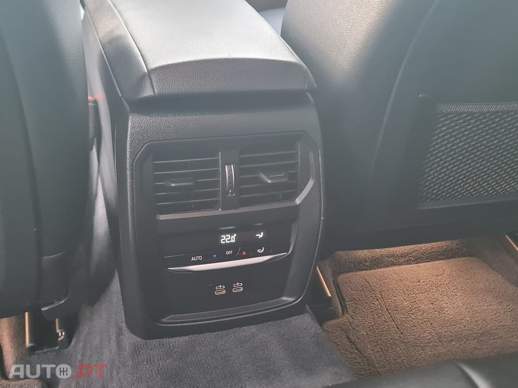 BMW 318 d Line Sport Auto