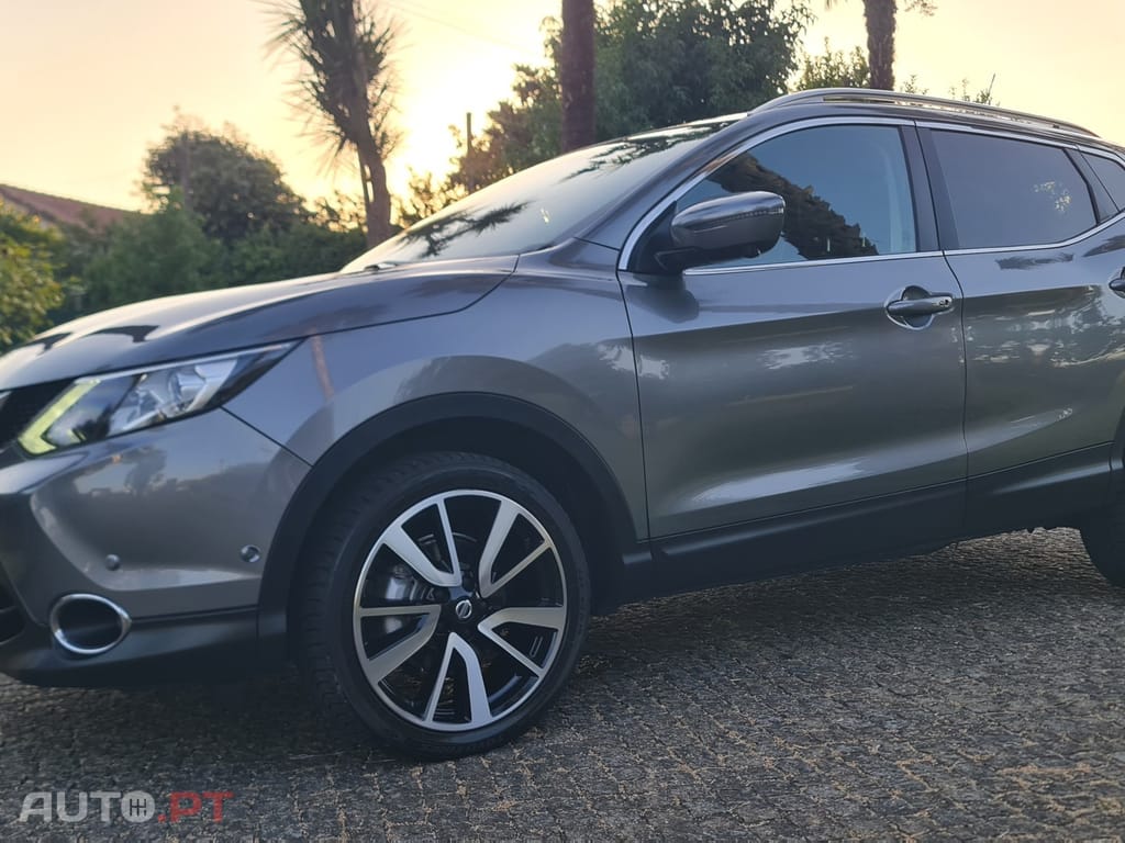 Nissan Qashqai 1.5 dCi Tekna