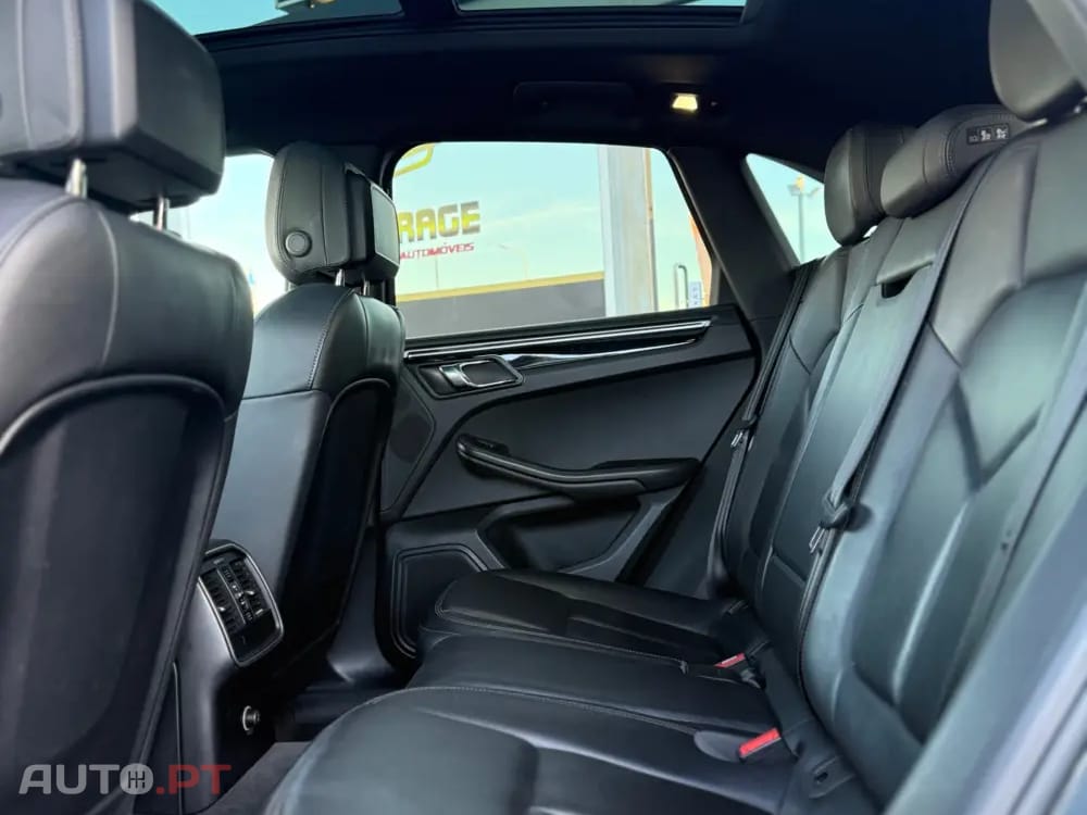 Porsche Macan S