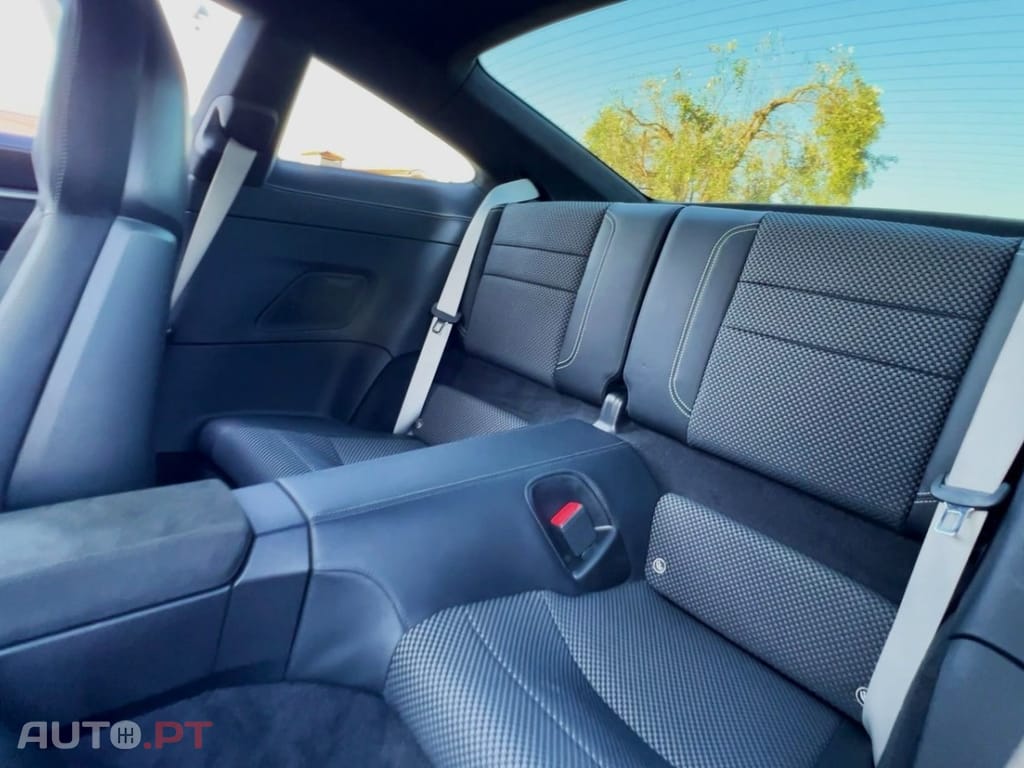 Porsche 911 Carrera 4S PDK