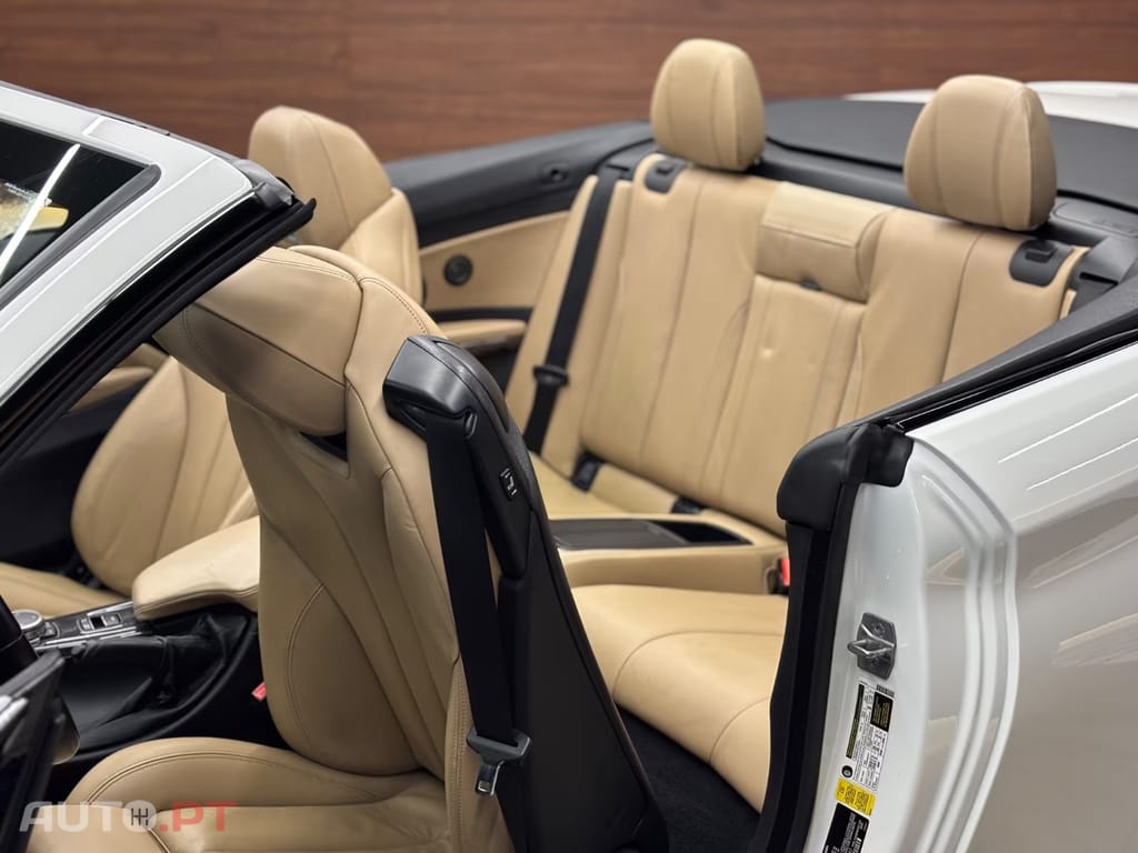 BMW M4 Auto