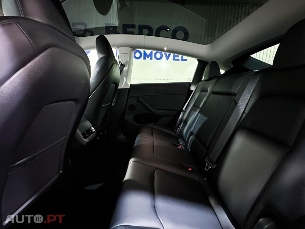 Tesla Model Y Performance Dual Motor AWD