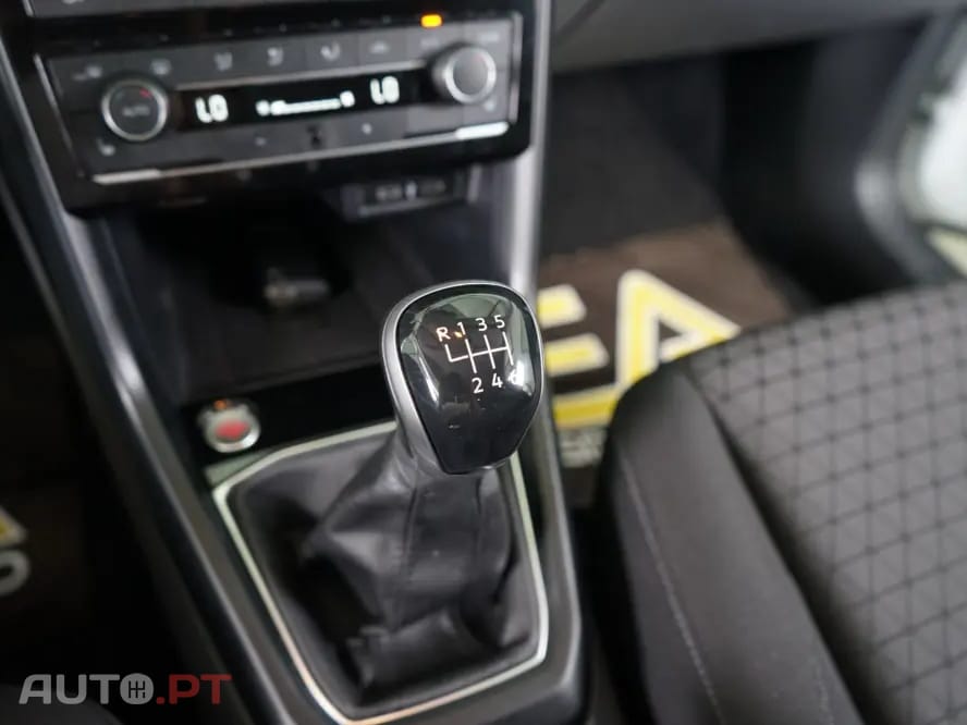 Volkswagen T-Cross 1.0 TSI Life