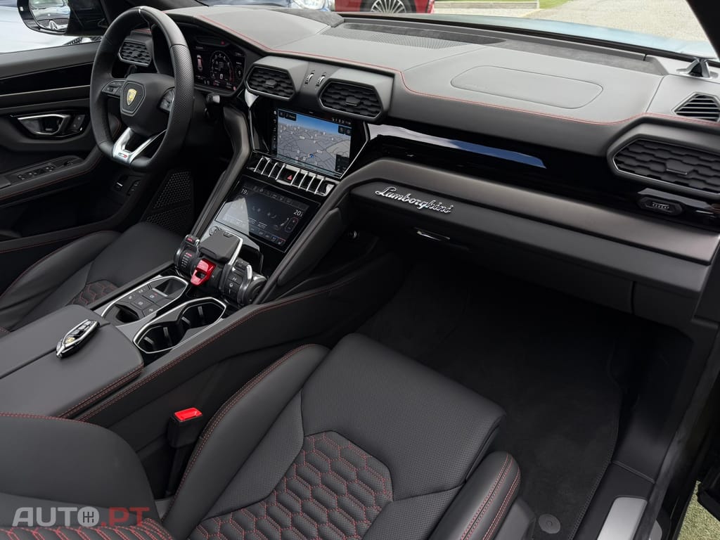 Lamborghini Urus 4.0 V8