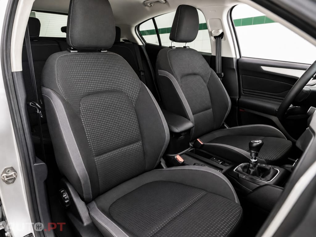 Ford Focus 1.5 TDCi EcoBlue Titanium