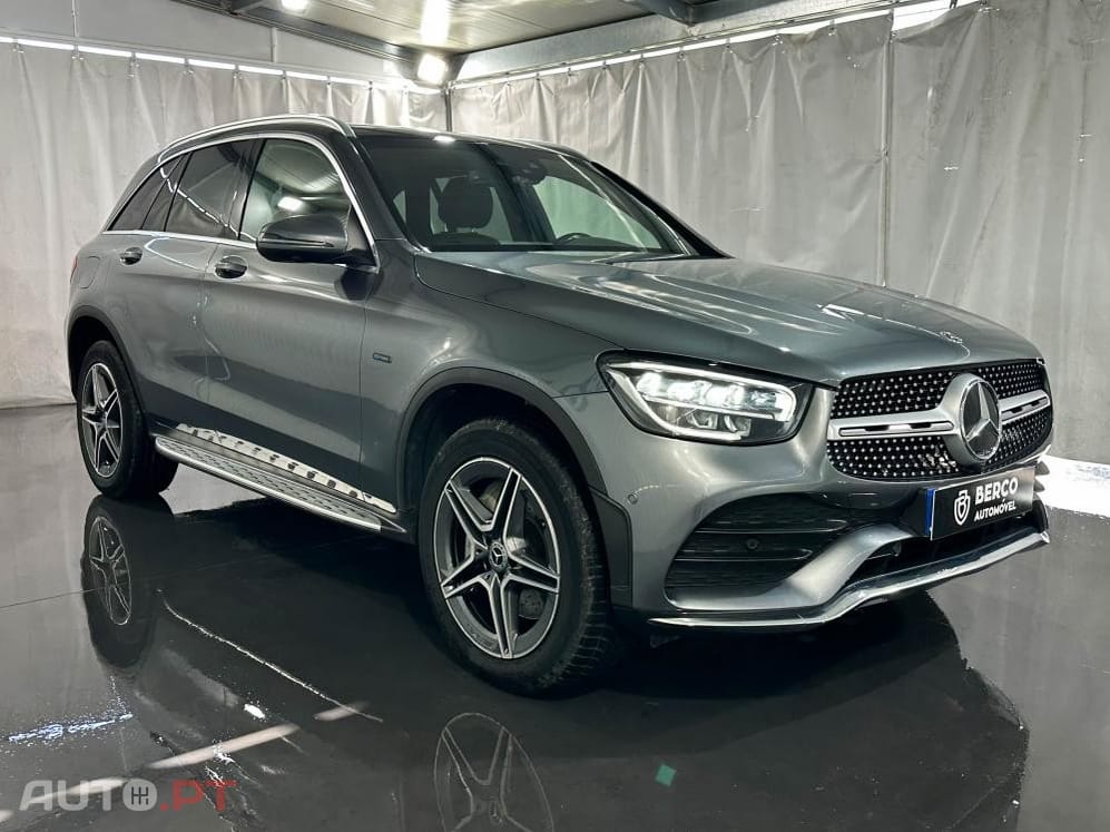 Mercedes-Benz GLC 300 e 4Matic 9G-TRONIC Edition AMG Line