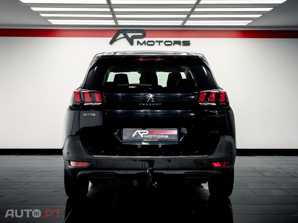 Peugeot 5008 1.5 BlueHDi Allure EAT8