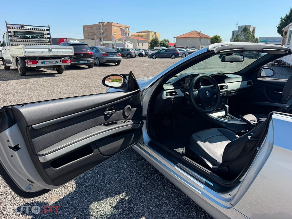 BMW 320 d Auto