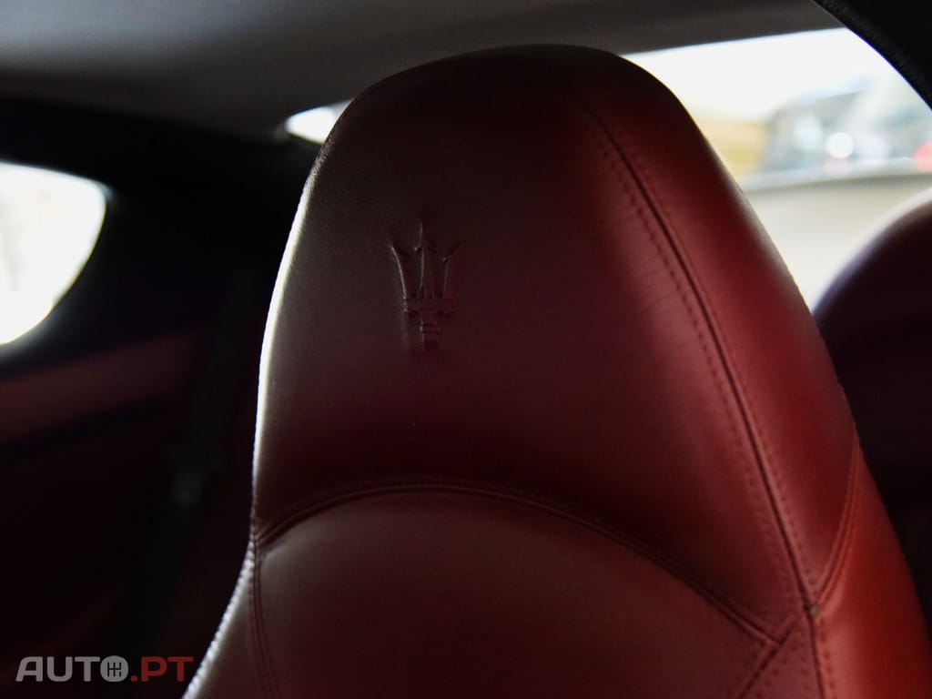 Maserati 4200 COUPE GT CAMBIOCORSA V8