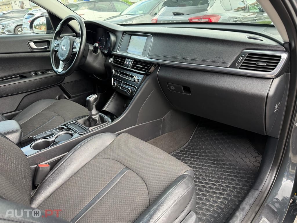 Kia Optima 1.7 CRDi TX
