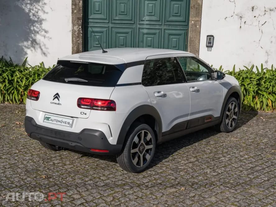 Citroen C4 Cactus 1.2 PureTech Shine