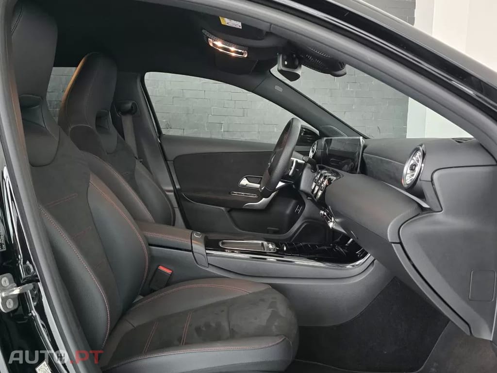 Mercedes-Benz A 250 AMG Line