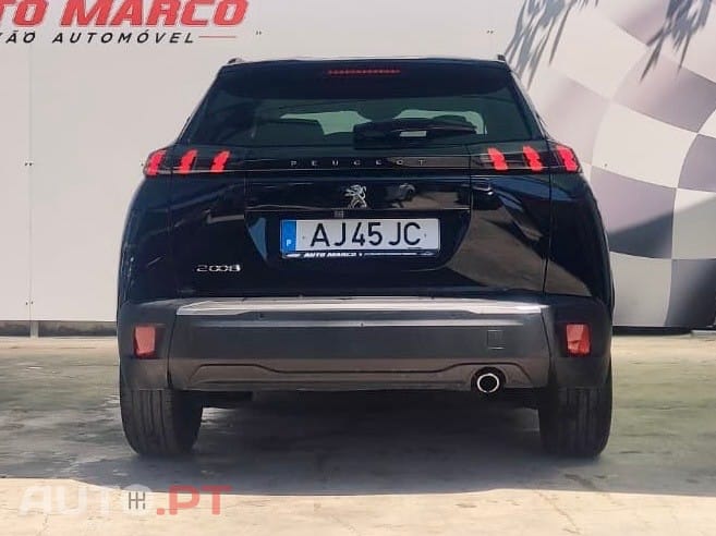 Peugeot 2008 1.5 BlueHDi Allure Pack