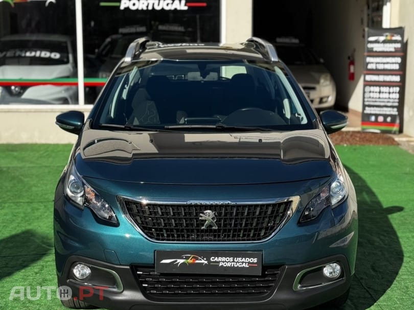 Peugeot 2008 1.2 PureTech Style