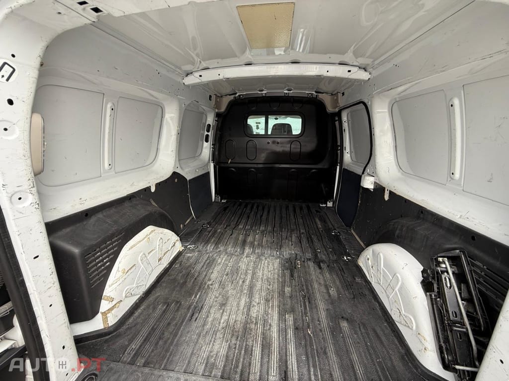 Renault Kangoo 1.5 dCi Maxi Business 3L
