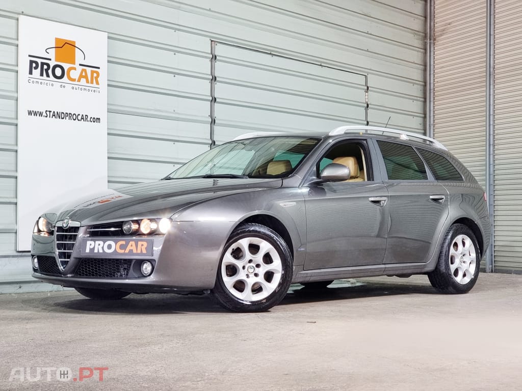 Alfa Romeo 159 Sportwagon 1.9 JTDm 16V 280