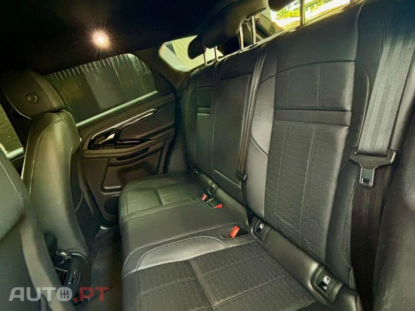 Land Rover Range Rover 1.5 P300e AWD Dynamic HSE