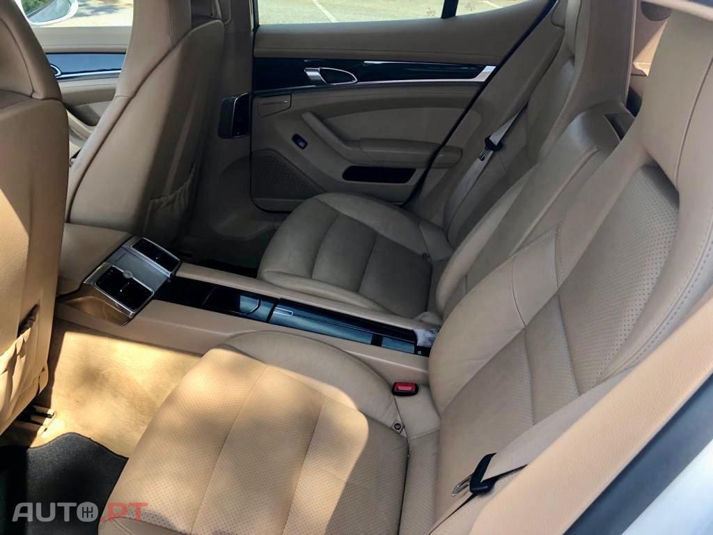 Porsche Panamera Platinum Edition