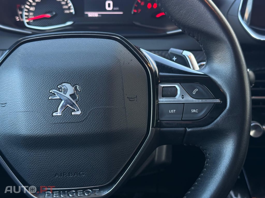 Peugeot 208 1.2 PureTech Allure Pack EAT8
