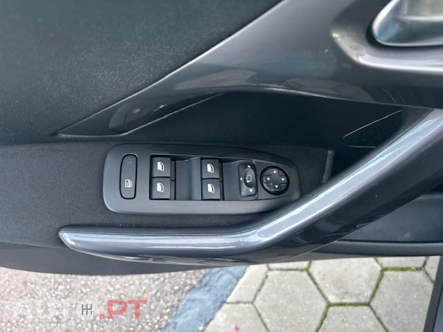 Peugeot 2008 1.6 BlueHDi Style