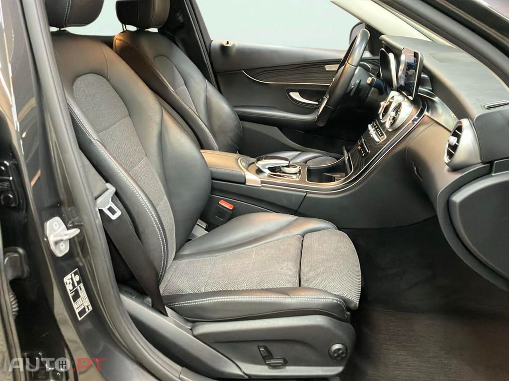 Mercedes-Benz C 300 de Avantgarde