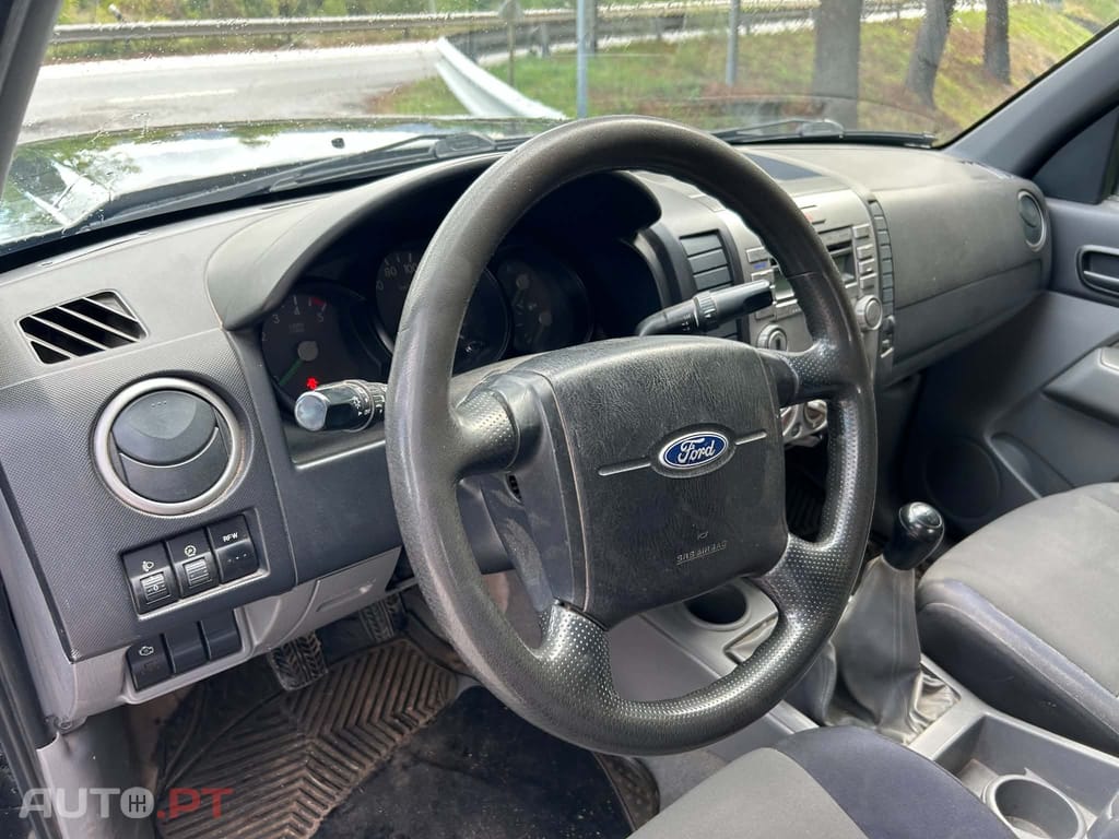 Ford Ranger 4x4 2.5Tdci 141cv