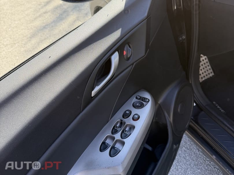 Honda Civic 1.8 Executive