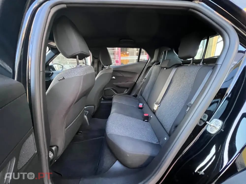 Peugeot 2008 1.2 PureTech Style