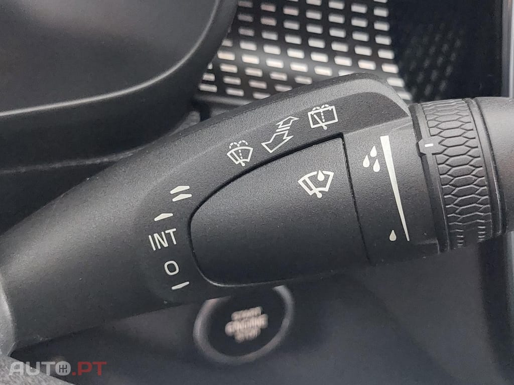 Volvo XC40 1.5 T2 Momentum Plus