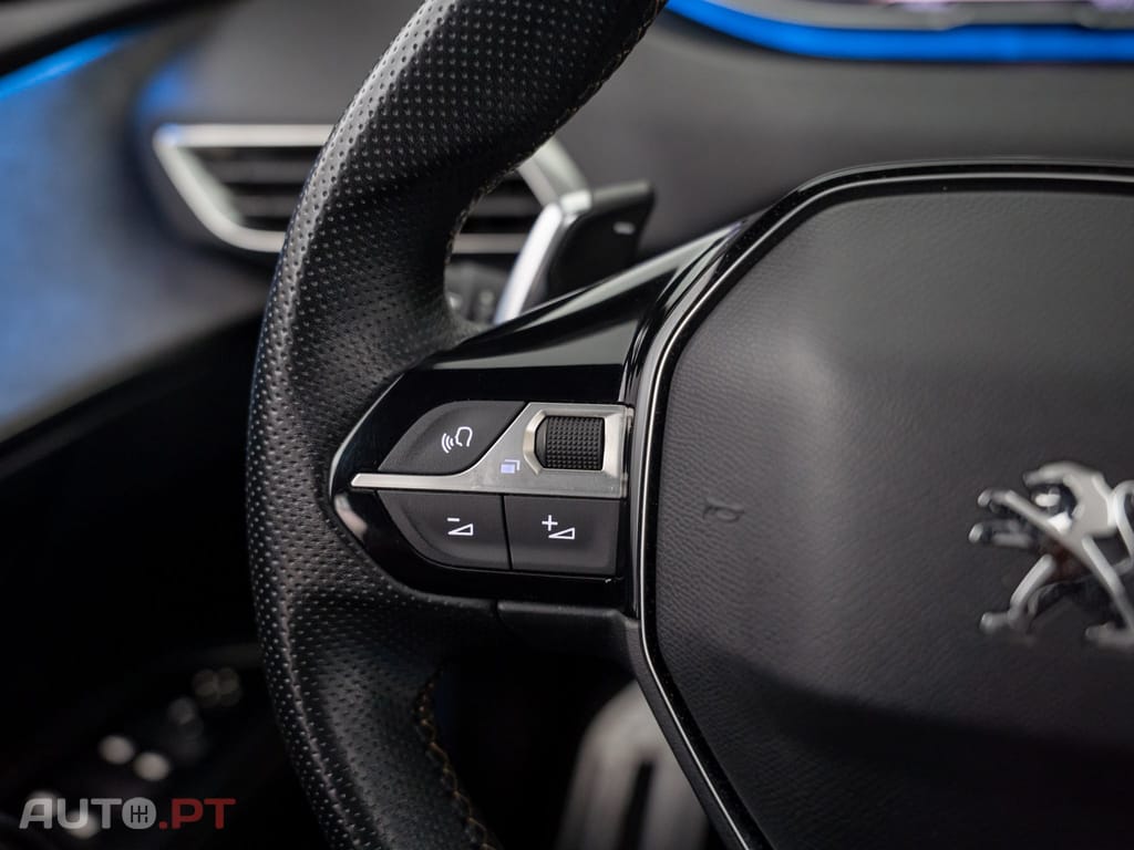 Peugeot 5008 1.5 BlueHDi GT EAT8