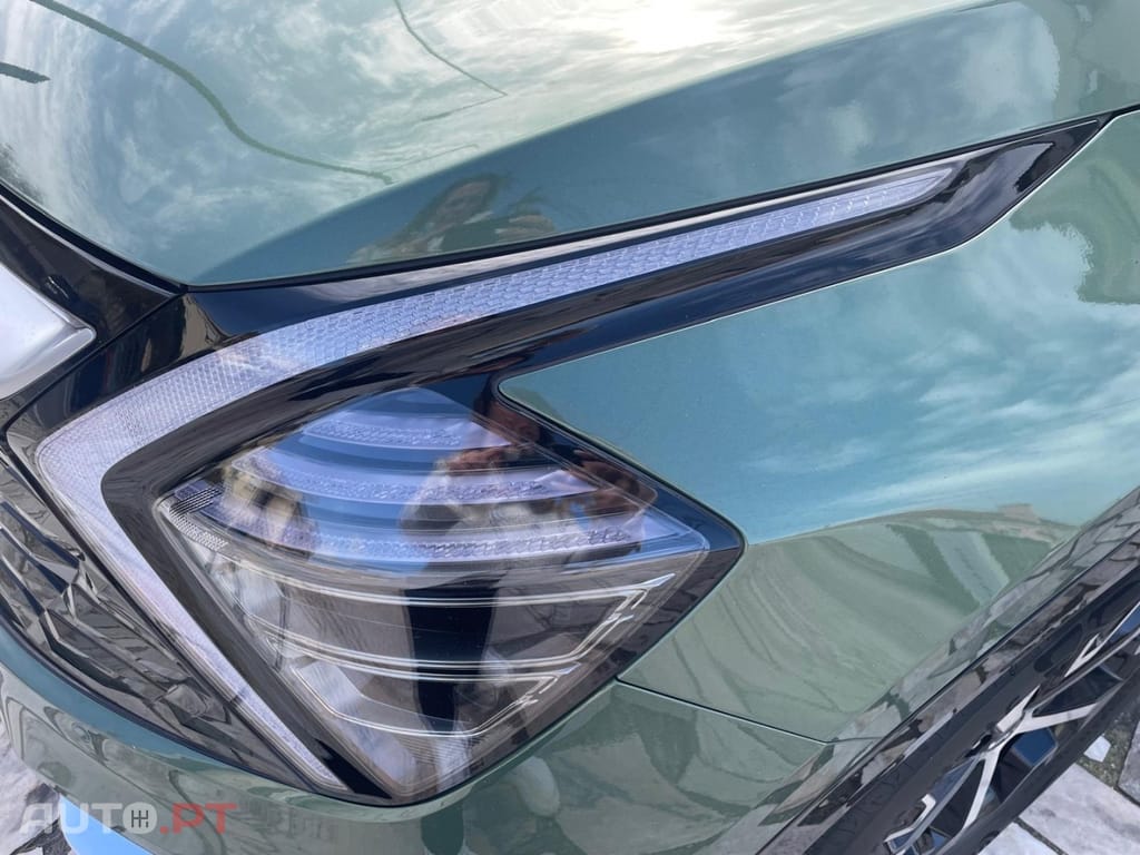 Kia Sportage 1.6 T-GDi HEV+SRF Tech