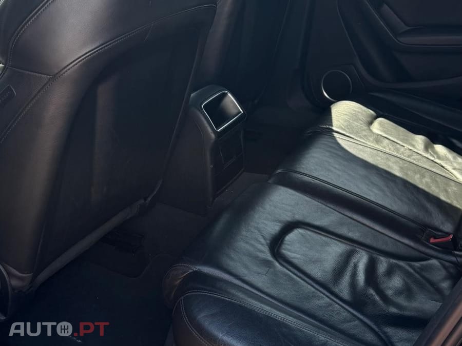 Audi A4 Avant 2.0 TDi S-line