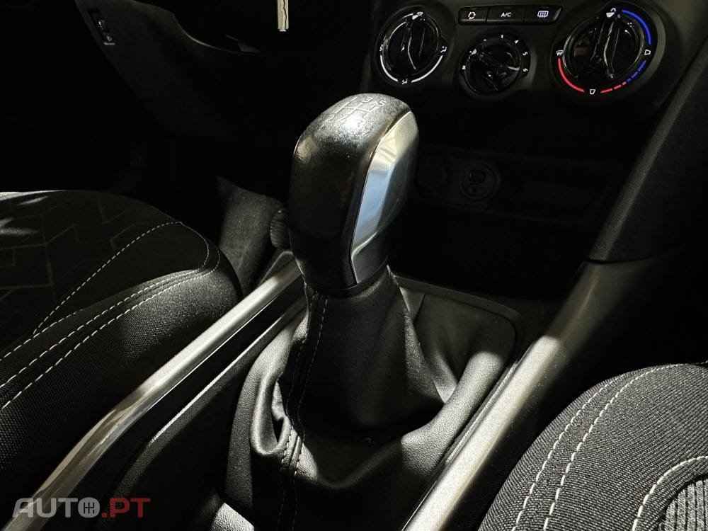 Peugeot 2008 1.2 PureTech Allure