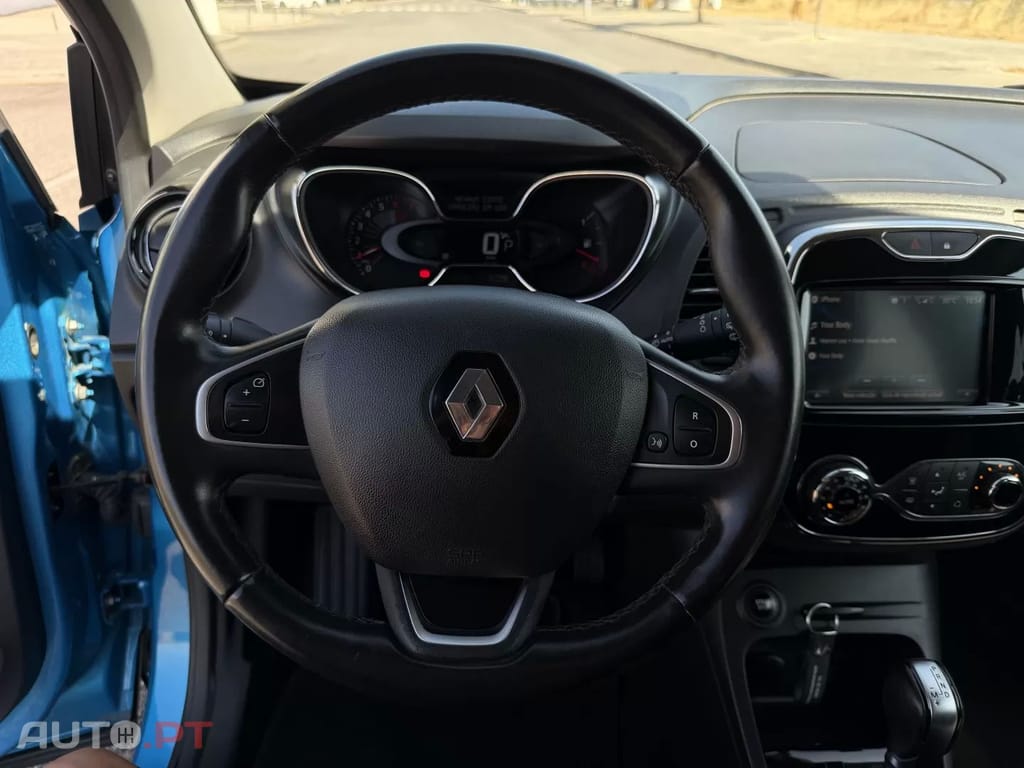 Renault Captur 1.2 TCe EDC Energy — fotografia 13