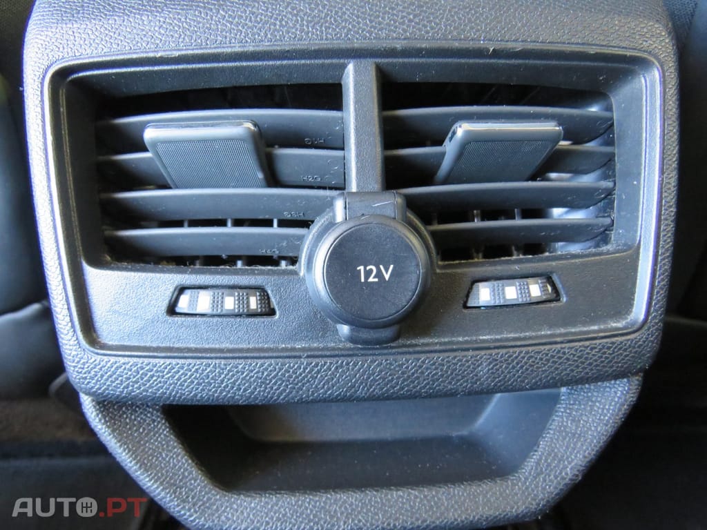 Peugeot 3008 1.5 BlueHDi Allure EAT8